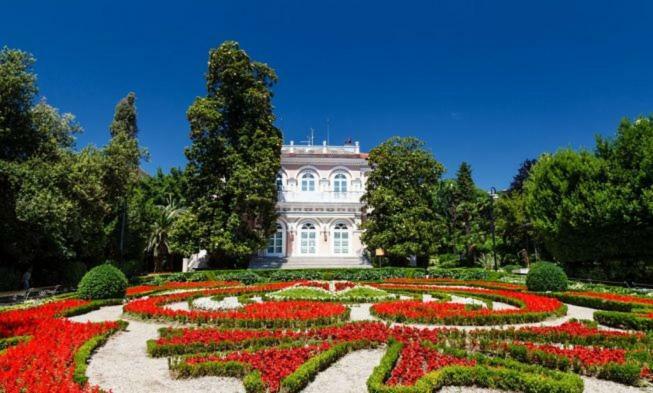 Villa Palma Опатия Экстерьер фото